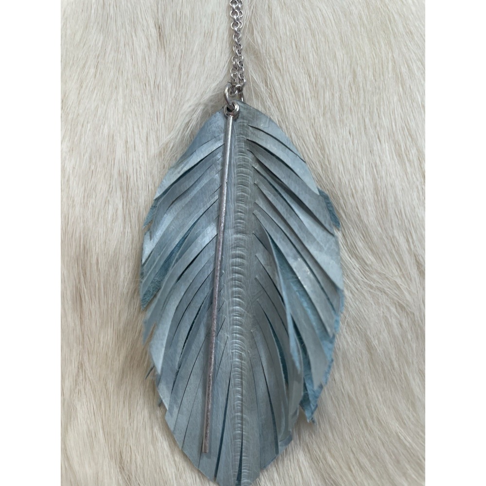 Tell Your Tale Leather Feather Necklace Pale Blue Silver Boho Fairy Festival Set